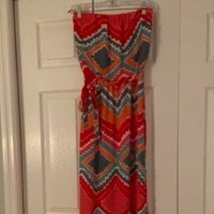 Geometric Patterned Maxi Dress